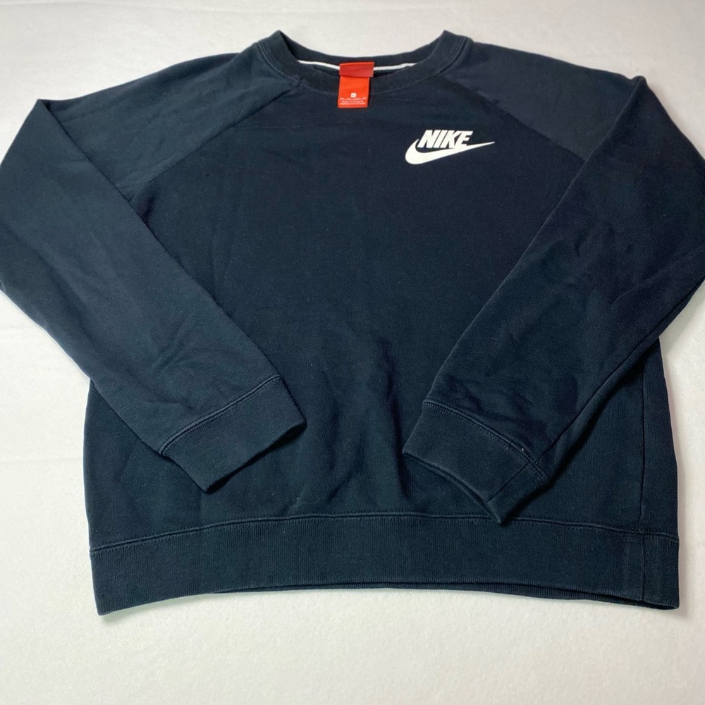 Nike Crewneck Sweatshirt Classic Athletic Style Black Long Sleeve Size XS